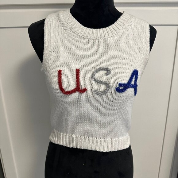 Le Lis Collection USA Pullover Sweater Size Small White Red Crop Short Sleeve - Picture 1 of 11